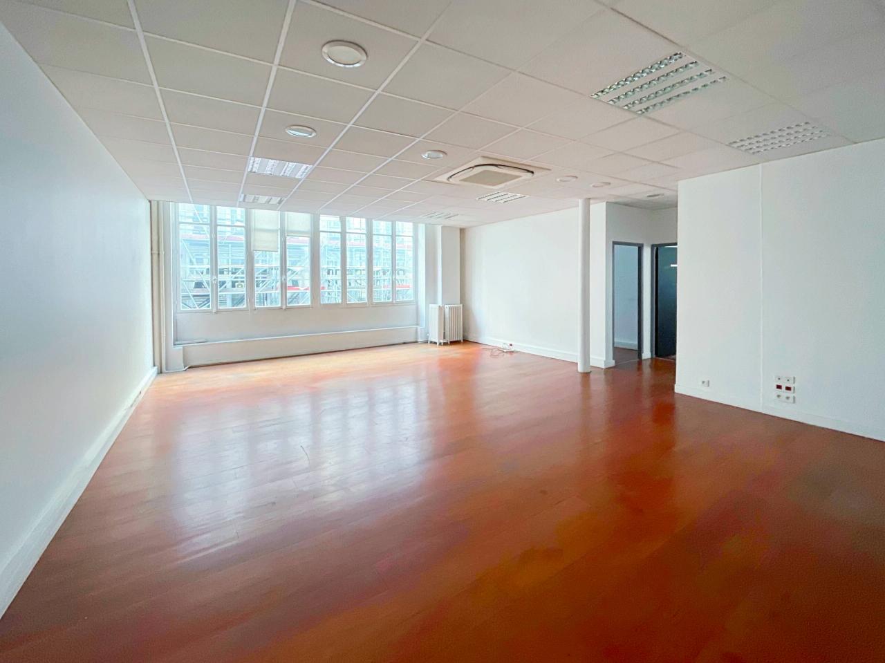 Bureau Paris 896m² Location bureau Paris OLBUR2531789 4